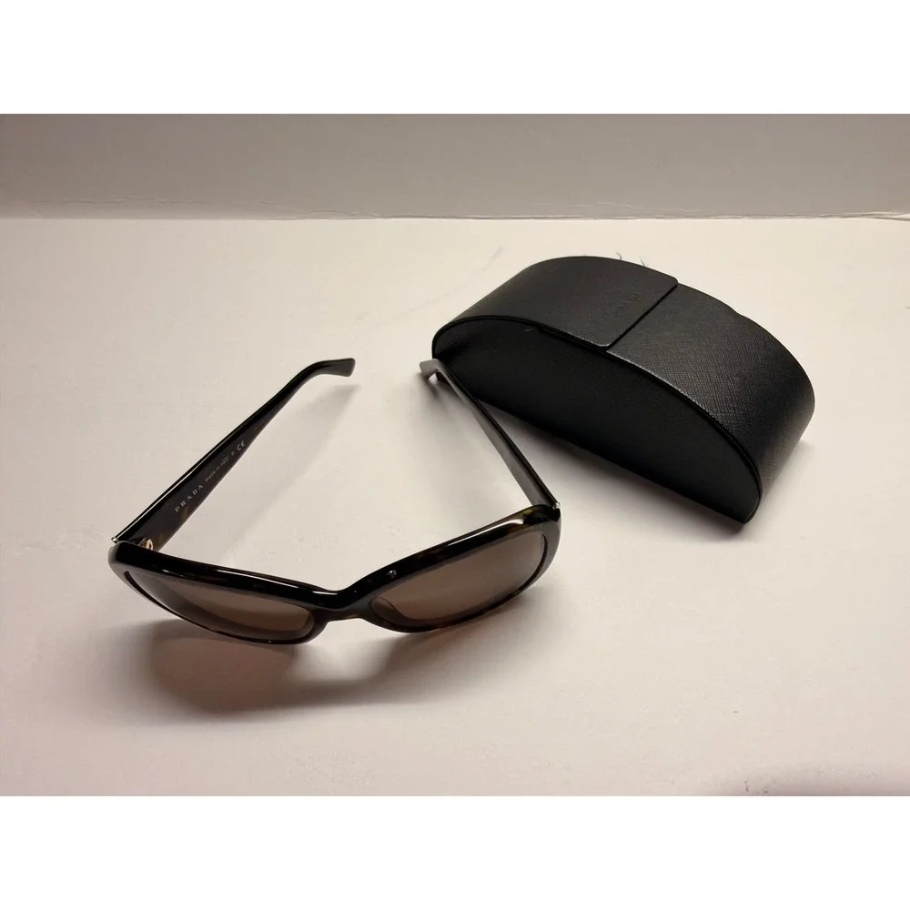 Prada sunglasses feature